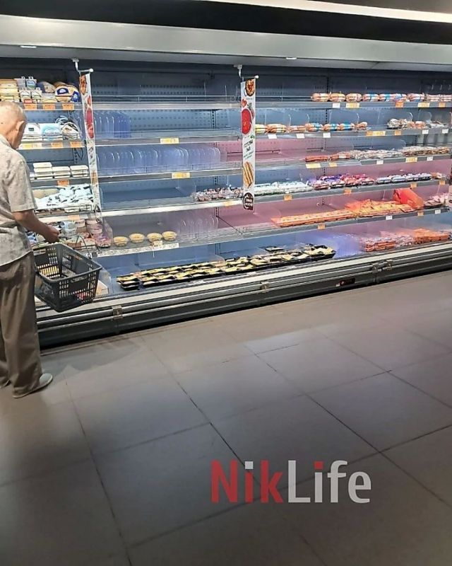 Дефицит круп, яиц, молочных продуктов и мяса также наблюдается в супермаркетах Николаева, — местные ресурсы Дефицит круп, яиц, молочных продуктов и мяса также наблюдается в супермаркетах Николаева, — местные ресурсы