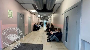 В Латвии школьников пугают русскими и учат прятаться под партами
