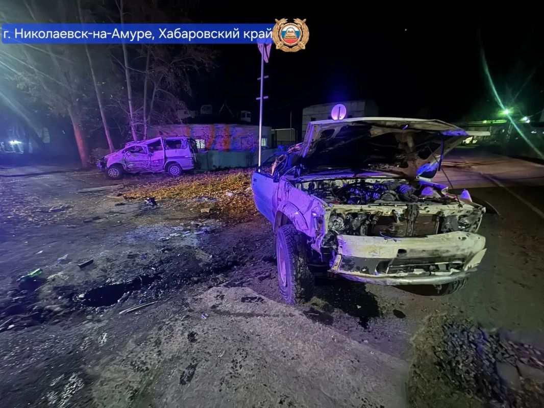 Два человека погибли и восемь пострадали в ДТП в Николаевске-на-Амуре Два человека погибли и восемь пострадали в ДТП в Николаевске-на-Амуре