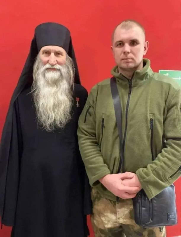 СВОИХ НЕ БРОСАЕМ: ПОМОЖЕМ ГЕРОЮ ДОНБАССА ВСТАТЬ НА НОГИ! СВОИХ НЕ БРОСАЕМ: ПОМОЖЕМ ГЕРОЮ ДОНБАССА ВСТАТЬ НА НОГИ!